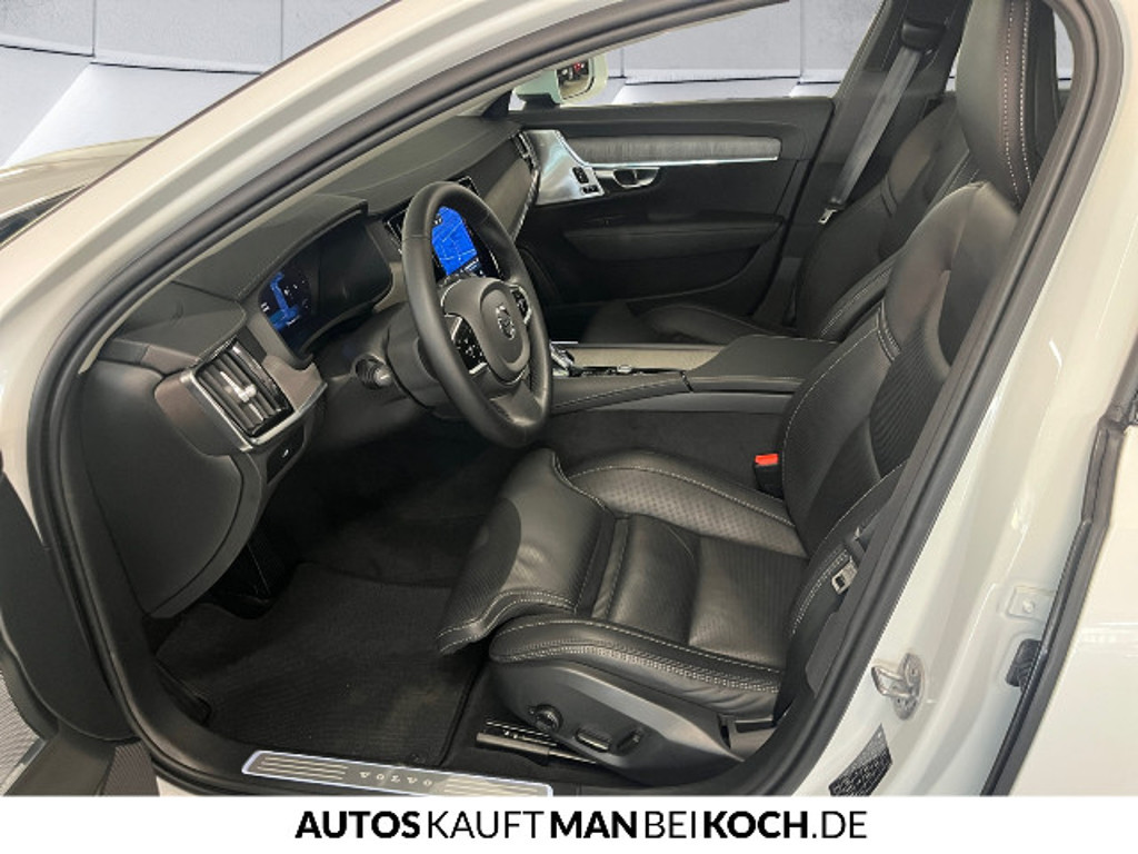 Volvo V90 Cross Country