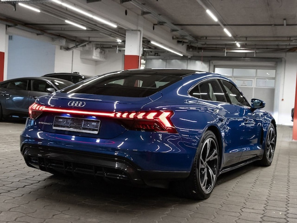Audi e-tron GT