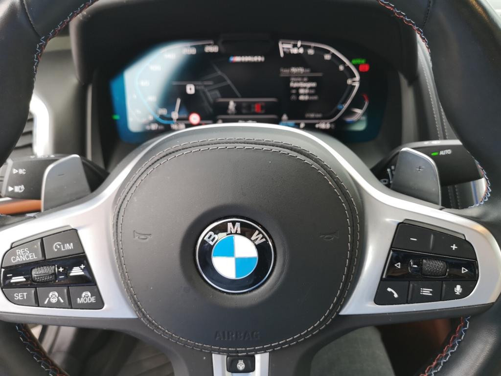 BMW M850