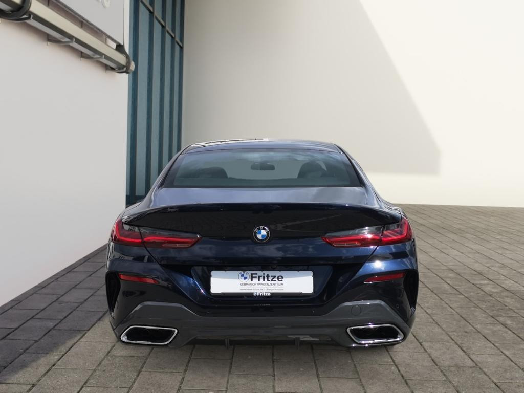 BMW M850