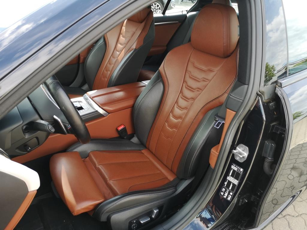 BMW M850