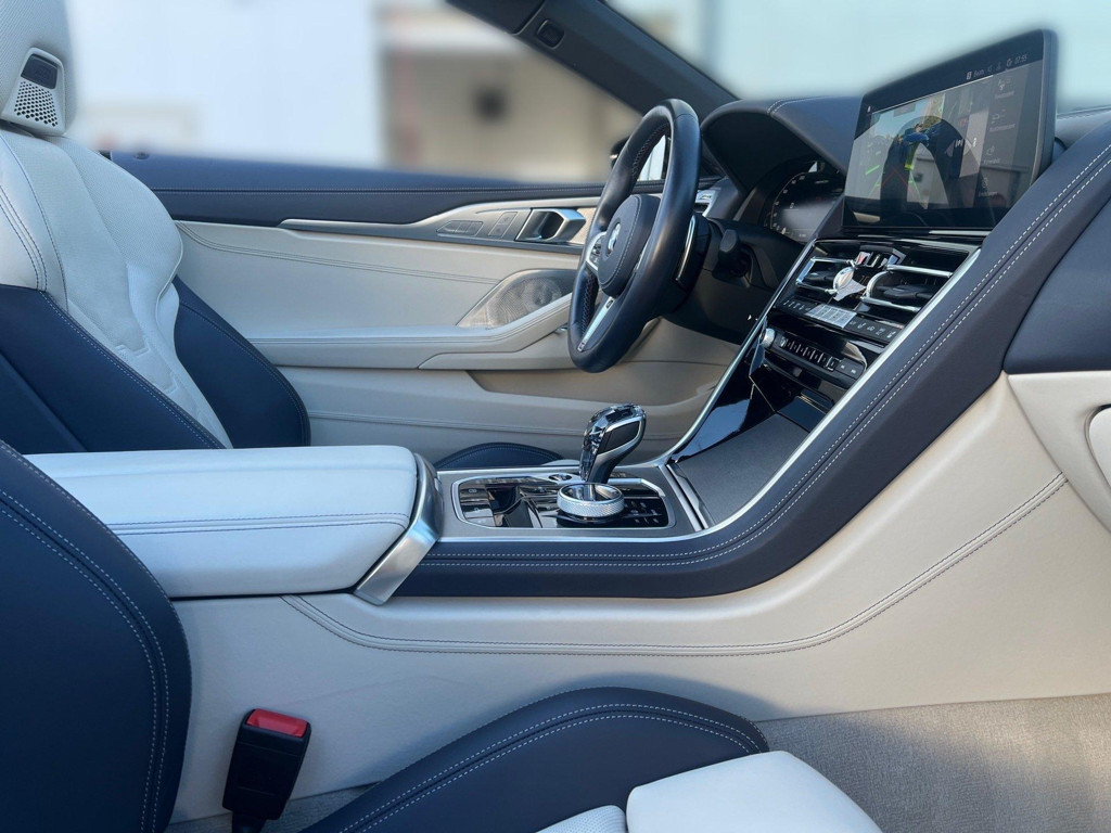 BMW M850