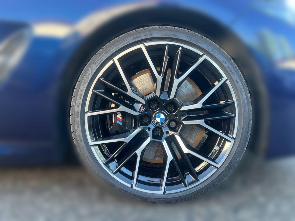 BMW M850