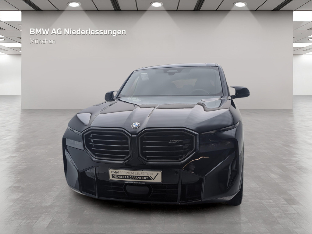 BMW XM