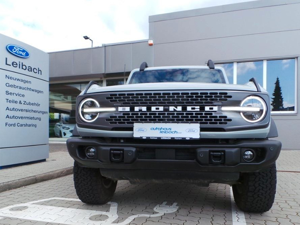 Ford Bronco