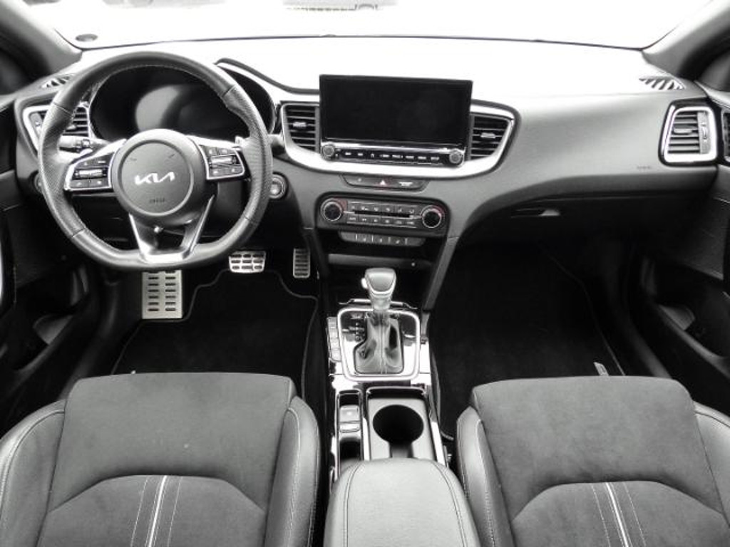 Kia ProCeed