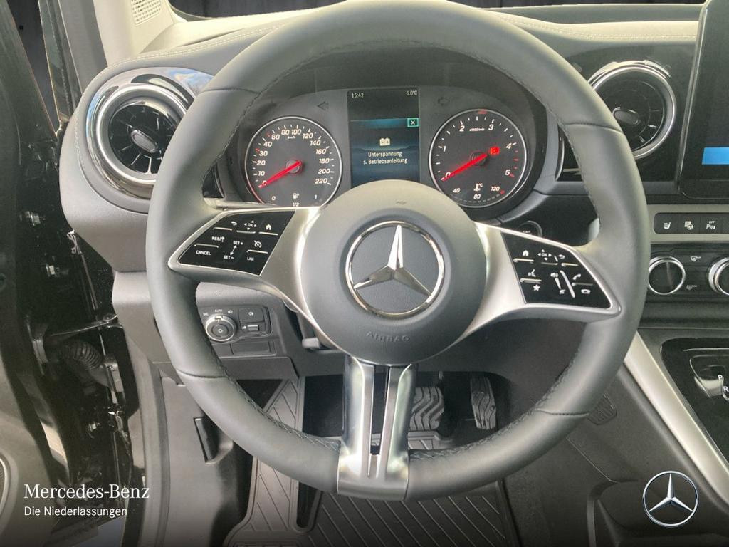 Mercedes-Benz T 180