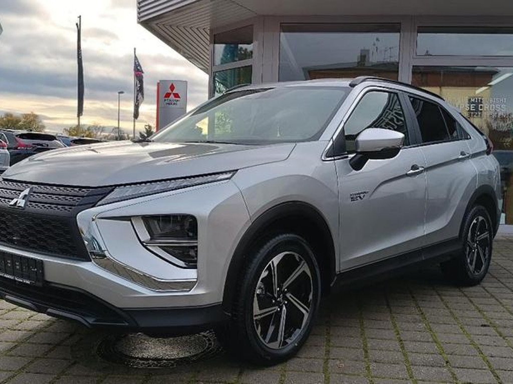Mitsubishi Eclipse Cross PHEV 4WD MIVEC
