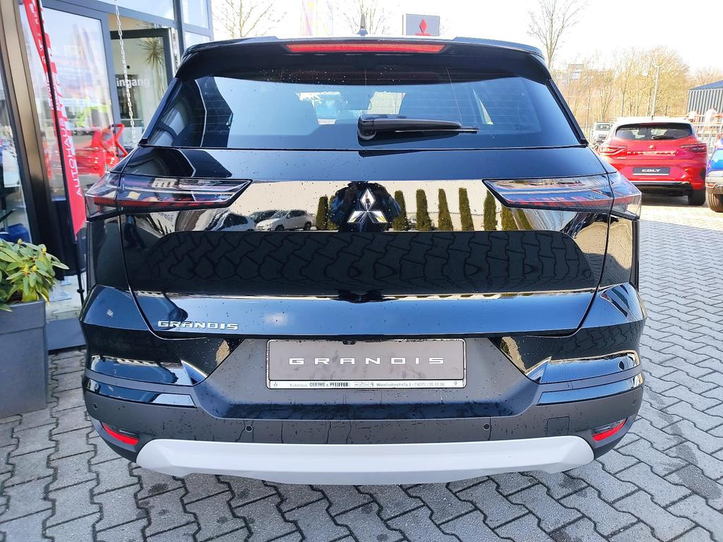 Mitsubishi Grandis