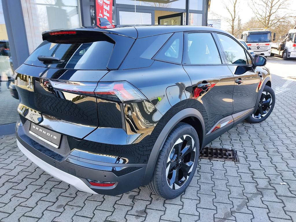 Mitsubishi Grandis