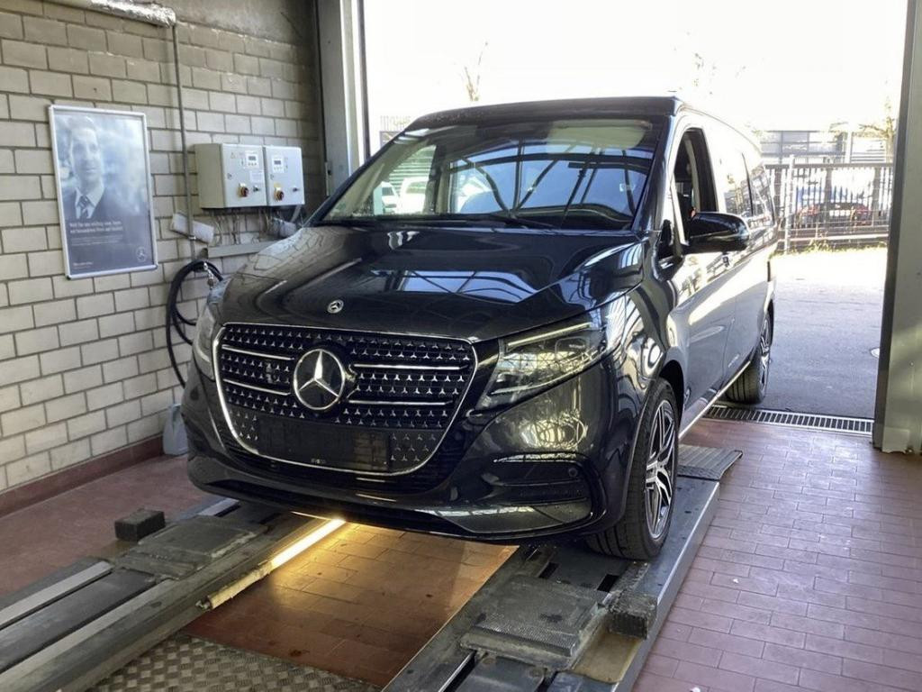 Mercedes-Benz Marco Polo