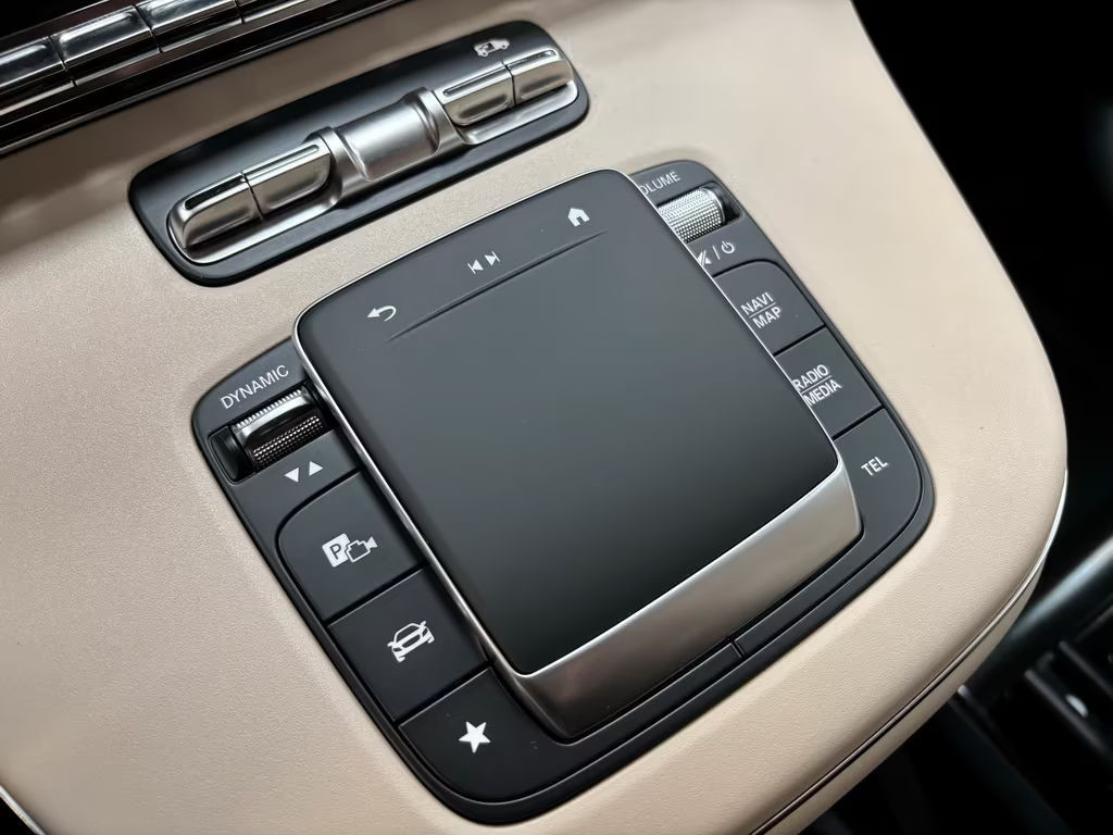Mercedes-Benz Marco Polo