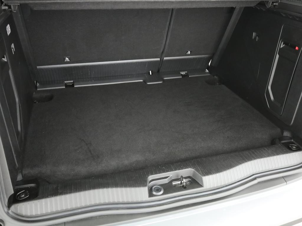 Mercedes-Benz T 180