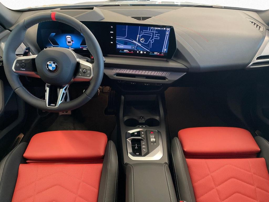 BMW M235