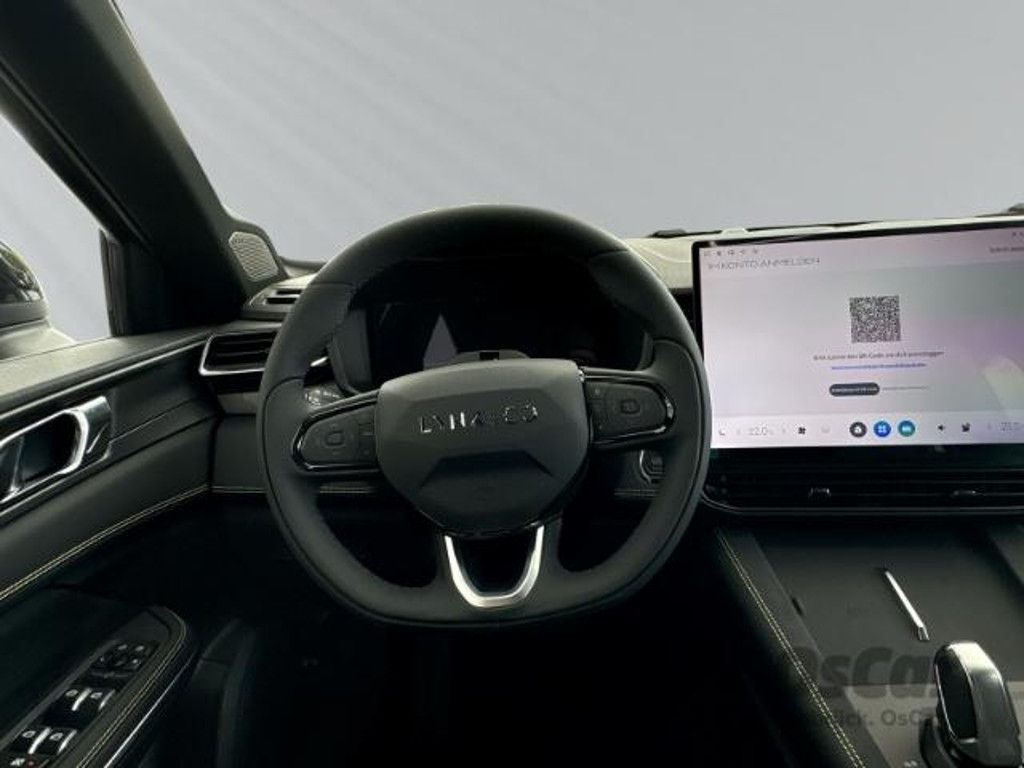 Lynk&Co 01