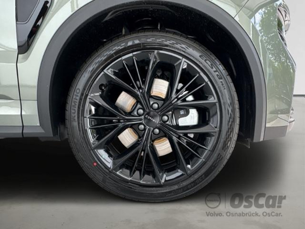 Lynk&Co 01
