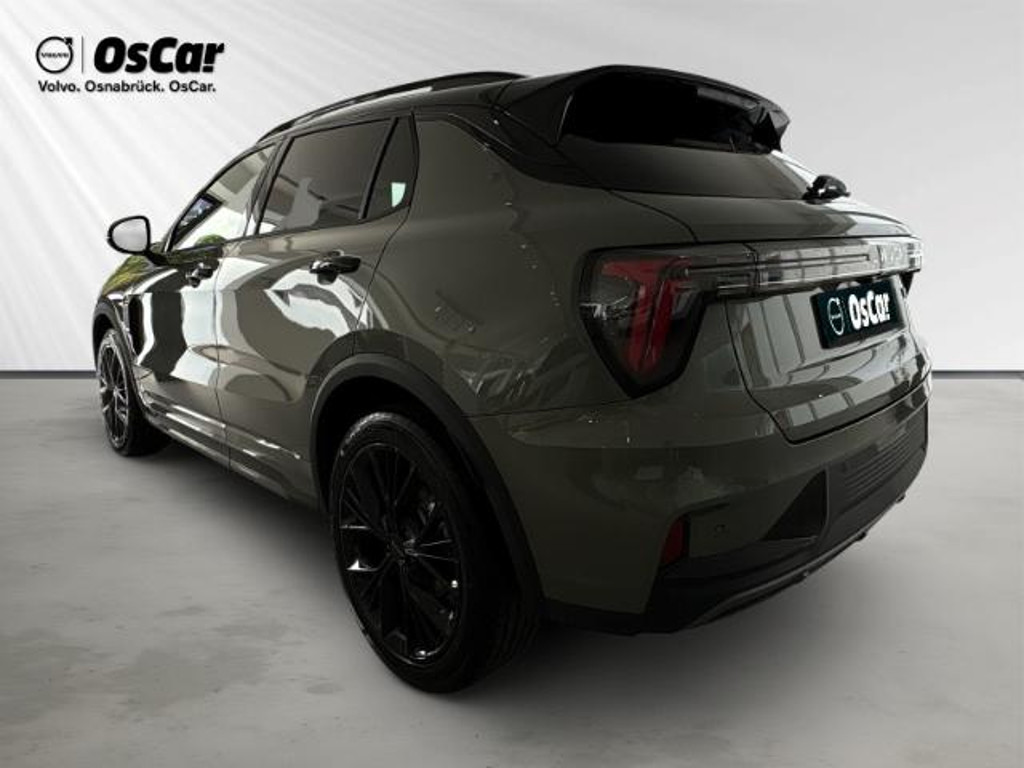 Lynk&Co 01