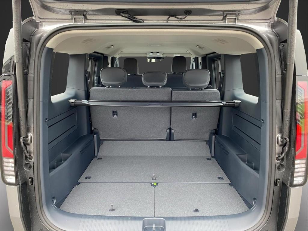 Kia PV5 Passenger