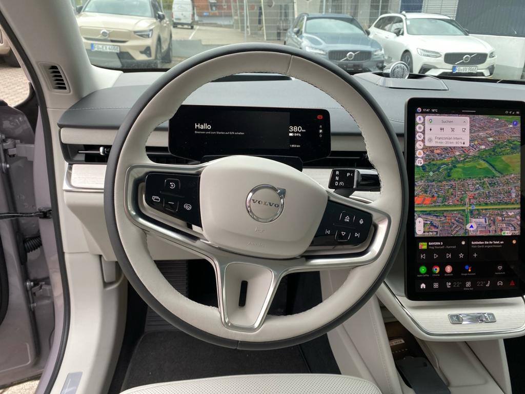 Volvo ES90