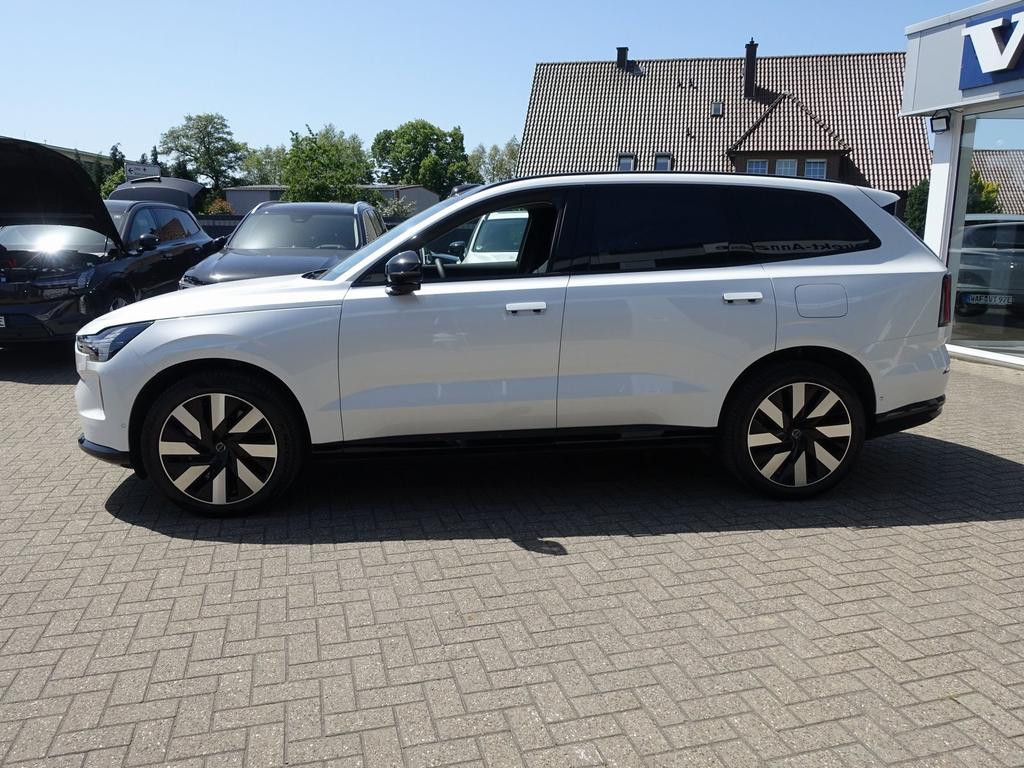 Volvo EX90
