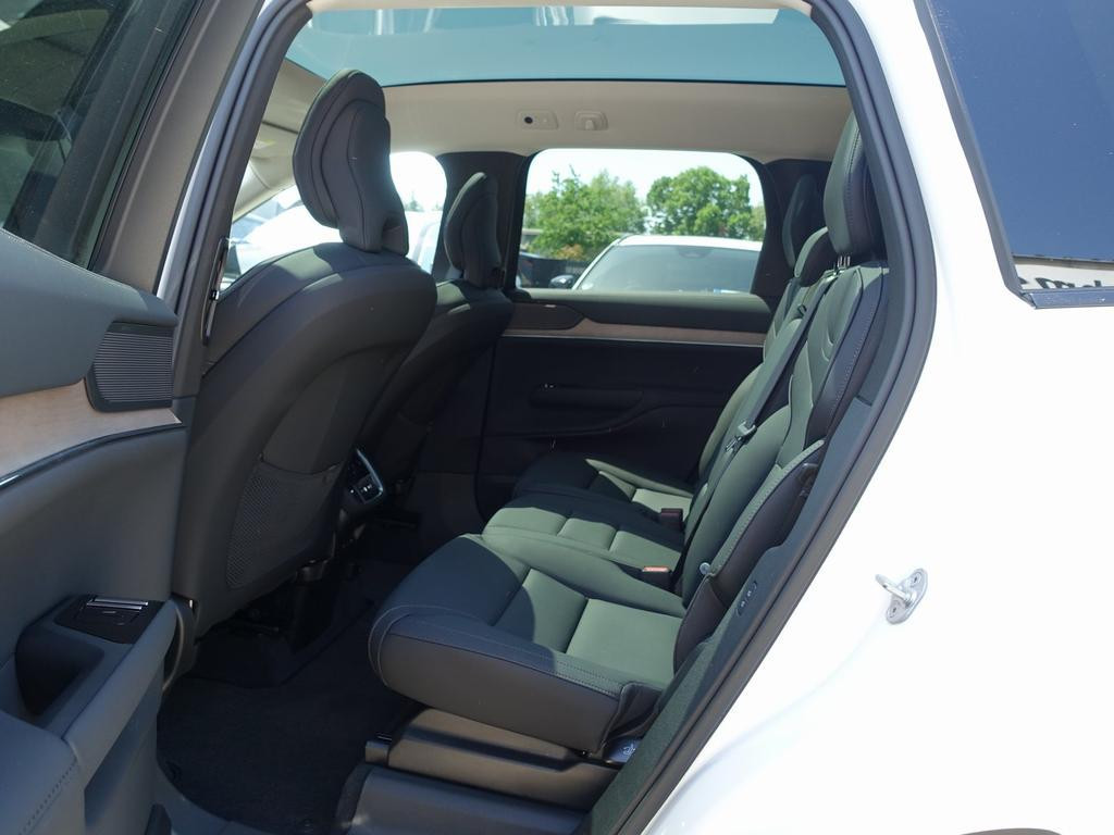 Volvo EX90