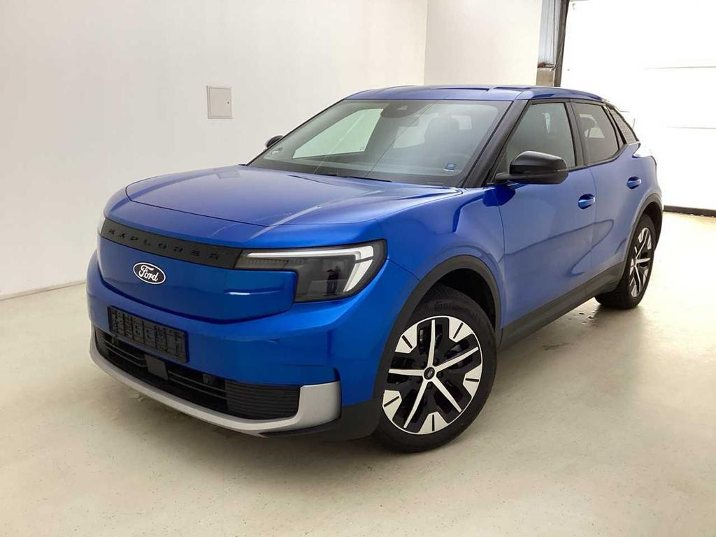 Ford Explorer Extended range