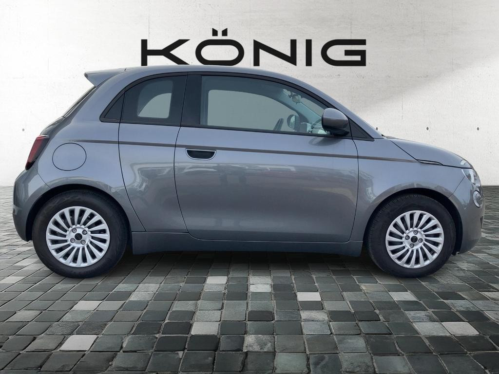 Fiat 500e 3+1 elektro 42kWh Klimaauto/Carplay