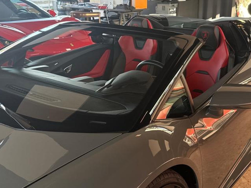 Lamborghini Huracan