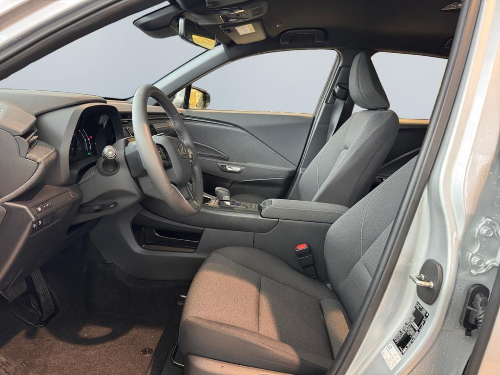 Lexus LBX