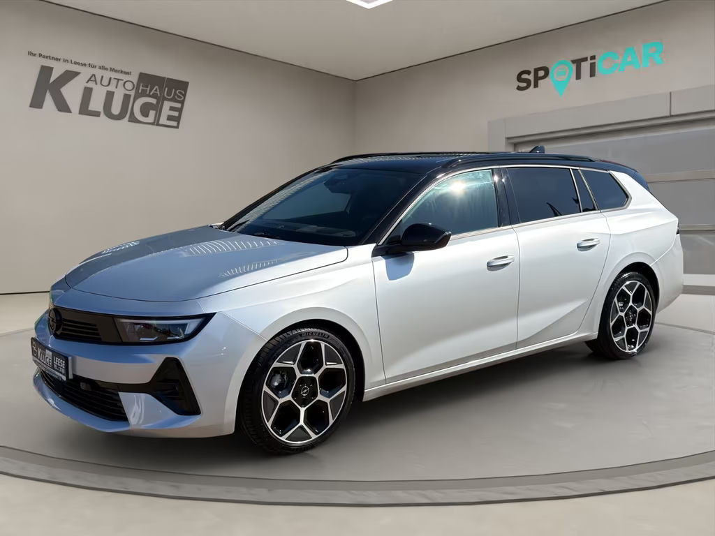 Opel Astra Sports Tourer Ultimate Hybrid