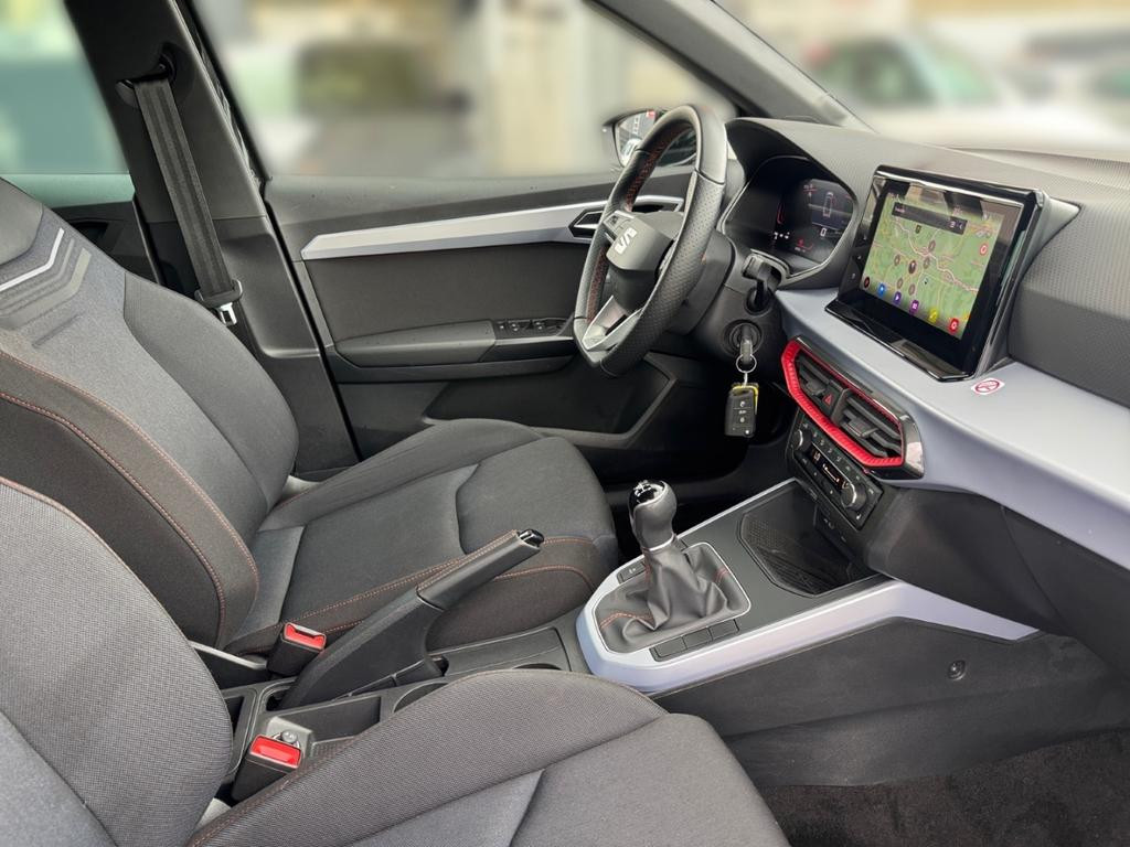 Seat Arona