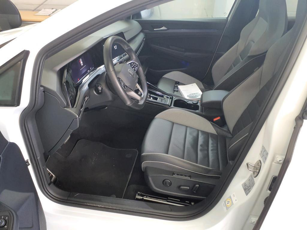 Volkswagen Golf GTD Style IQ.Drive