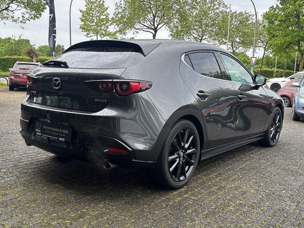 Mazda 3 Homura