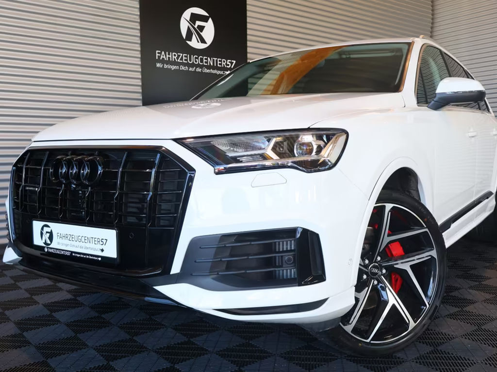 Audi Q7 Quattro S-Line 55 TFSI
