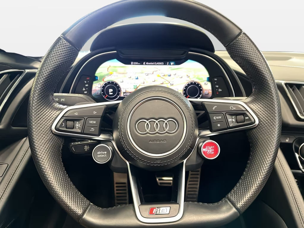 Audi R8
