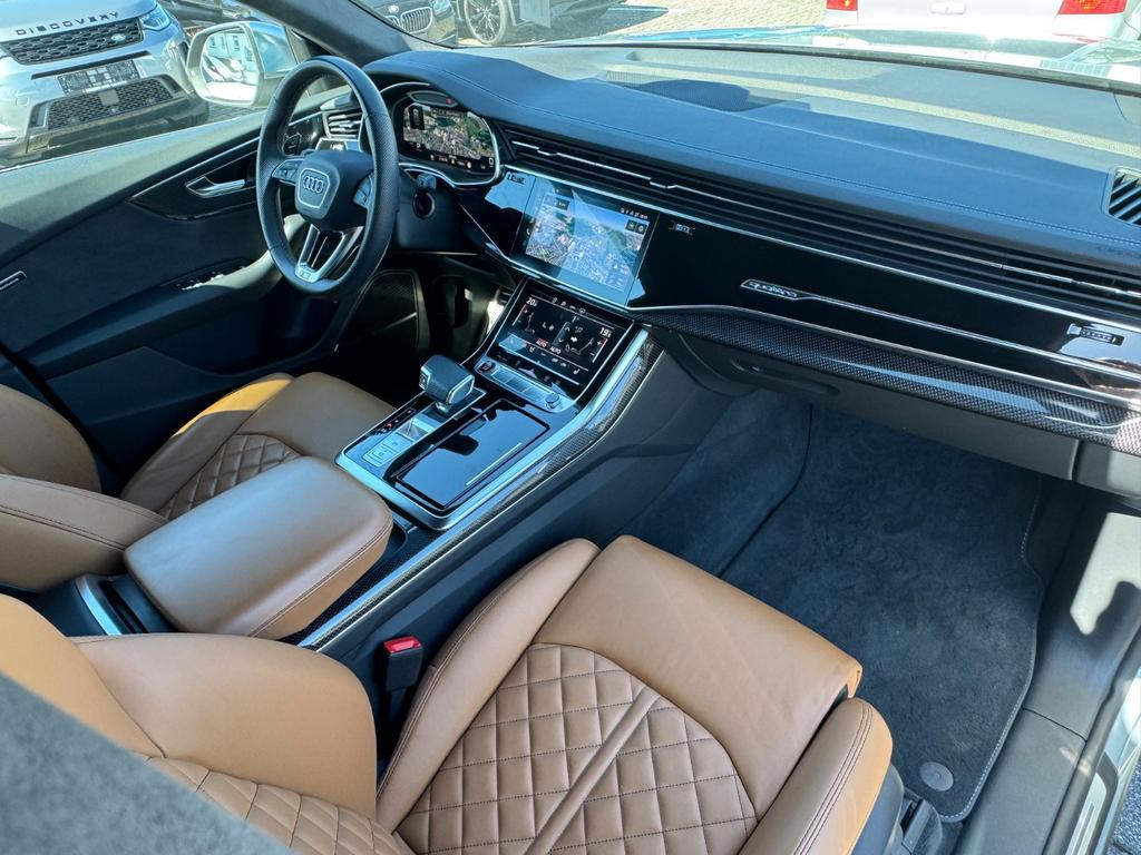 Audi SQ8