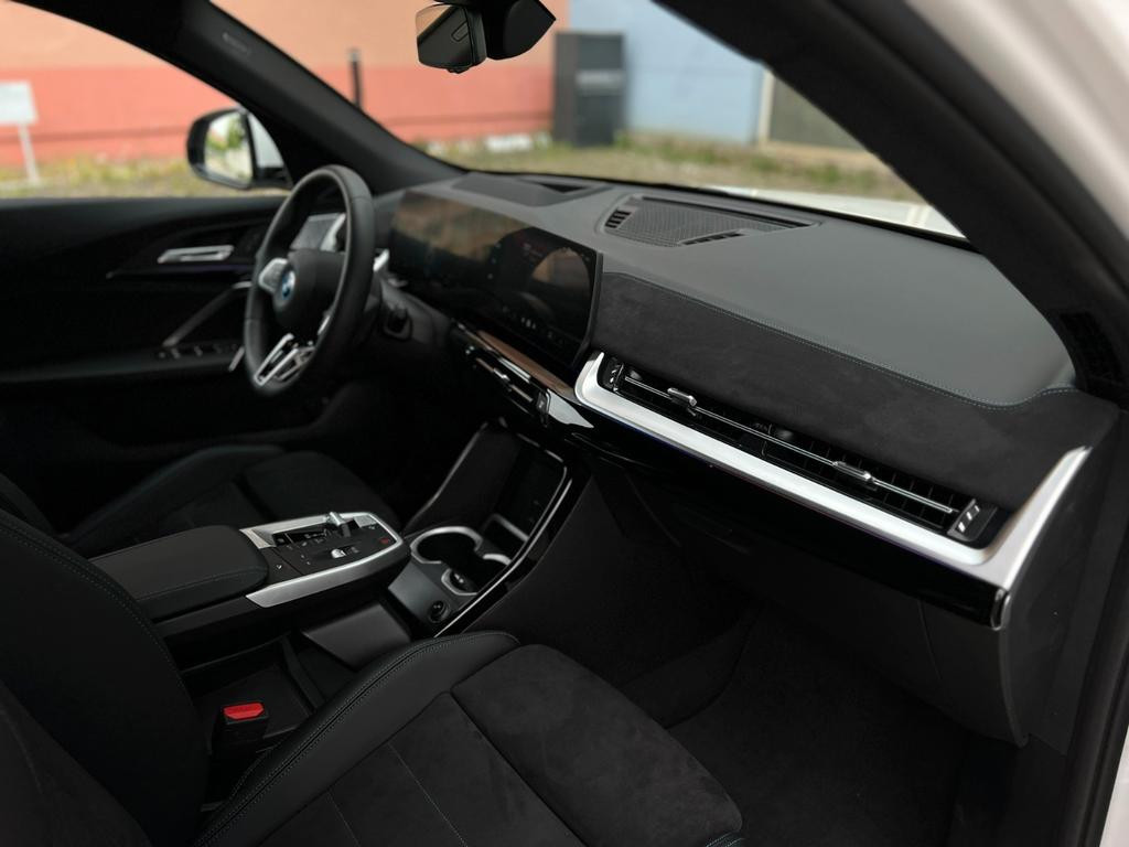 BMW iX2