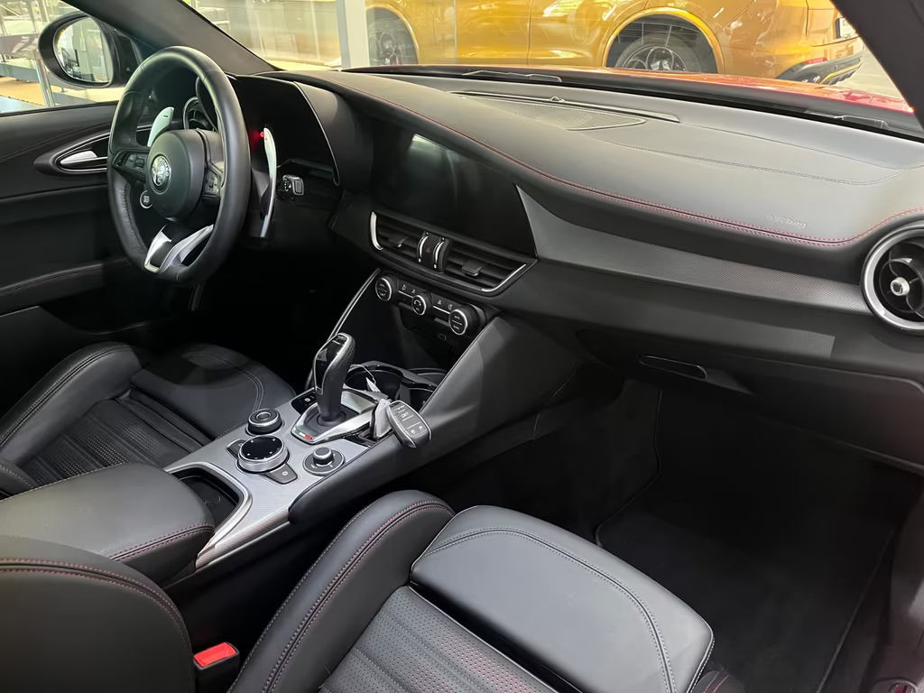 Alfa Romeo Giulia