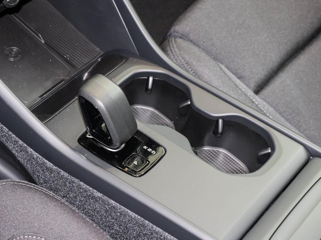 Volvo EX40