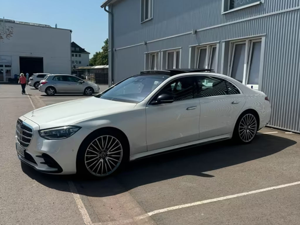 Mercedes-Benz S-Klasse S 400 4MATIC AMG Line Limousine Lang S 400 d Sedan