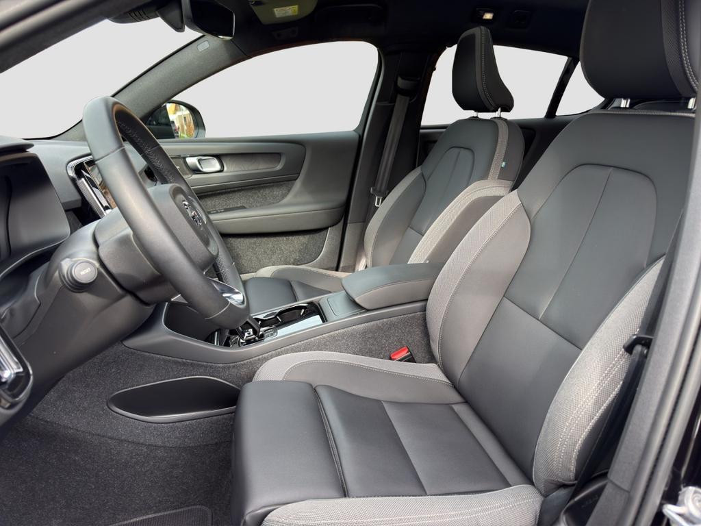 Volvo C40
