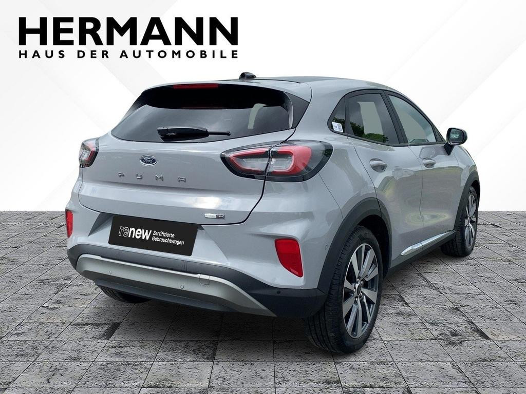 Ford Puma EcoBoost Titanium