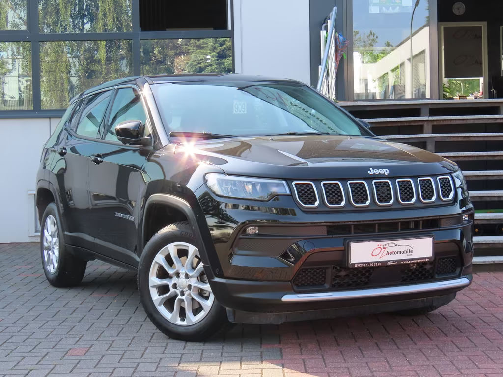 Jeep Compass 1.5 GSE T4 Autom. Keyless Sitzheiz. 360°