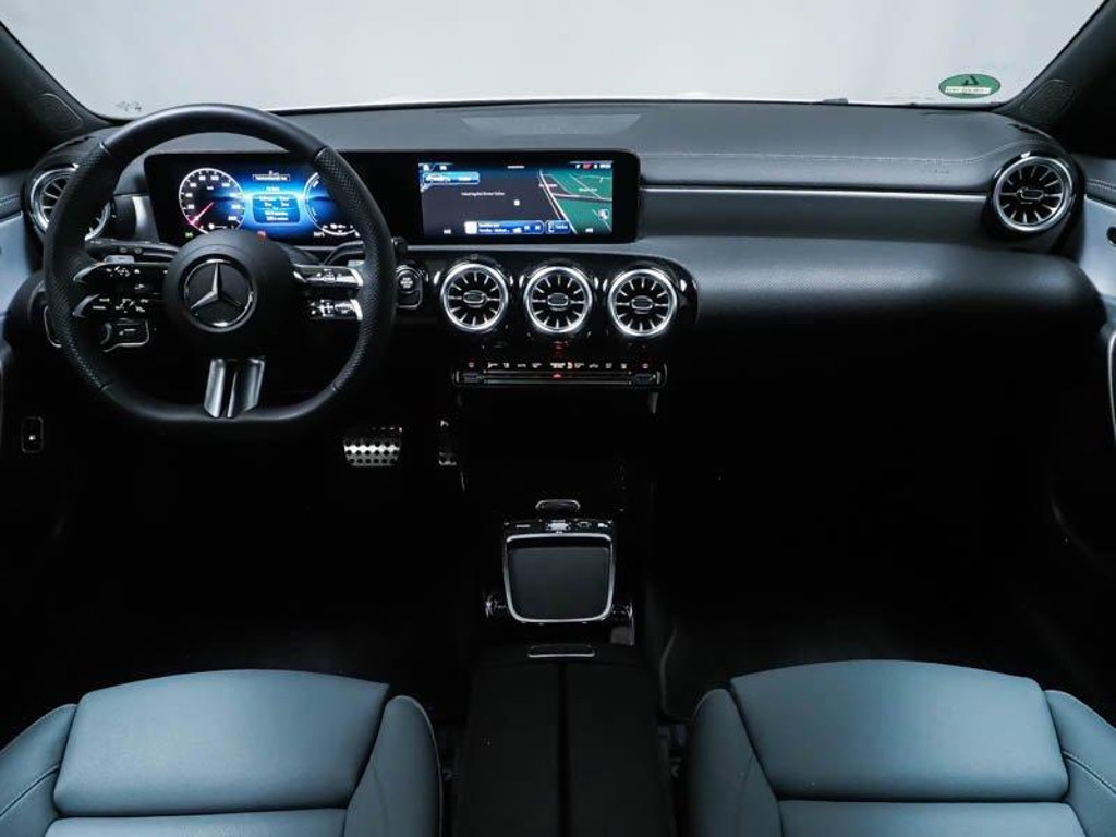 Mercedes-Benz CLA-Klasse CLA 250 AMG Line Shooting Brake CLA 250 e