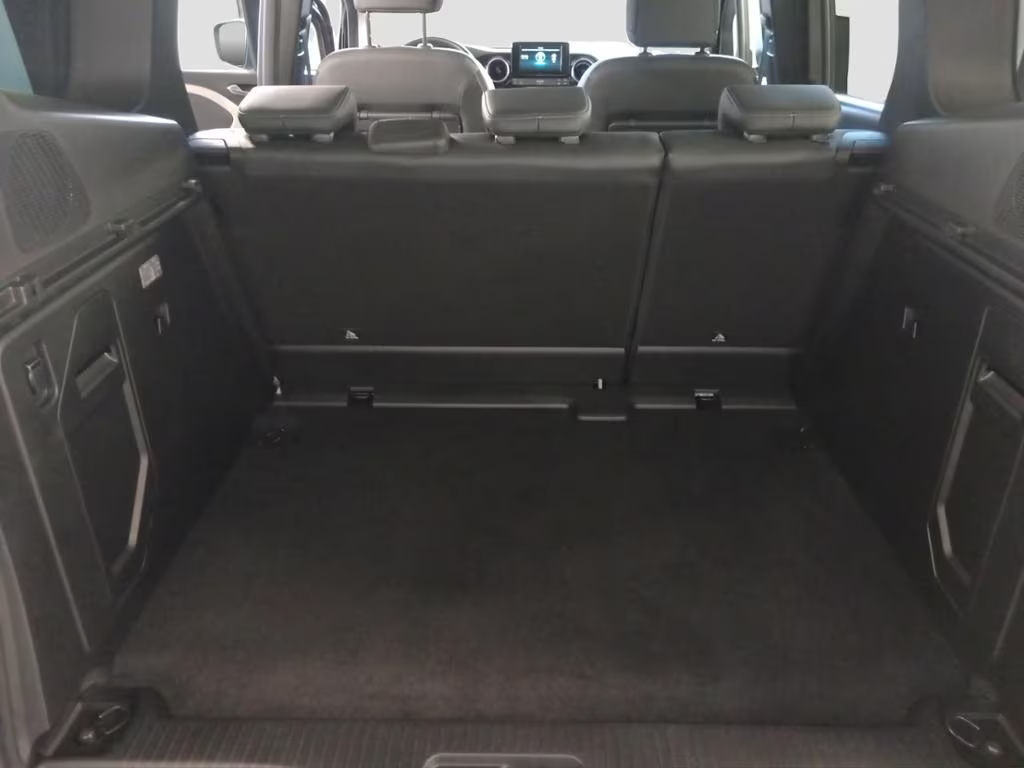 Mercedes-Benz T 180