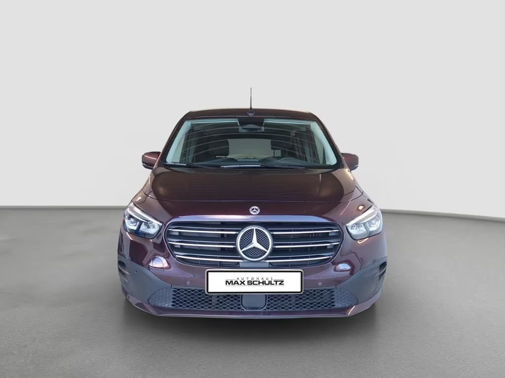 Mercedes-Benz T 180