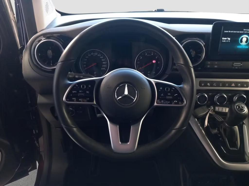 Mercedes-Benz T 180