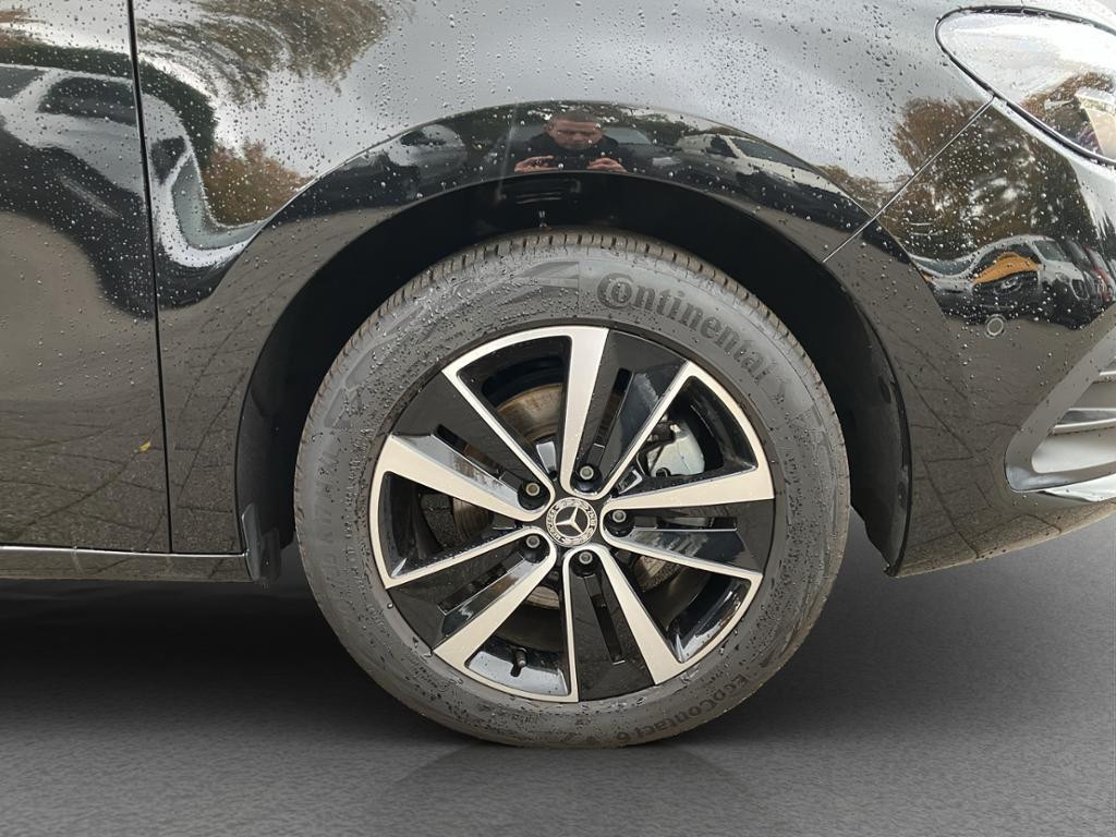 Mercedes-Benz T 180