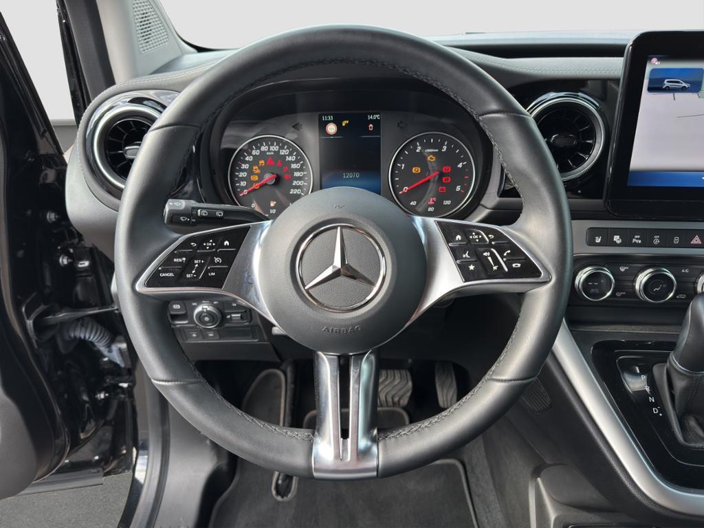 Mercedes-Benz T 180