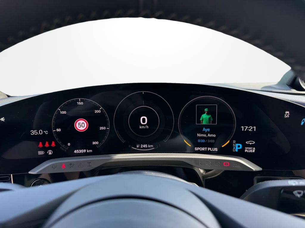 Porsche Taycan